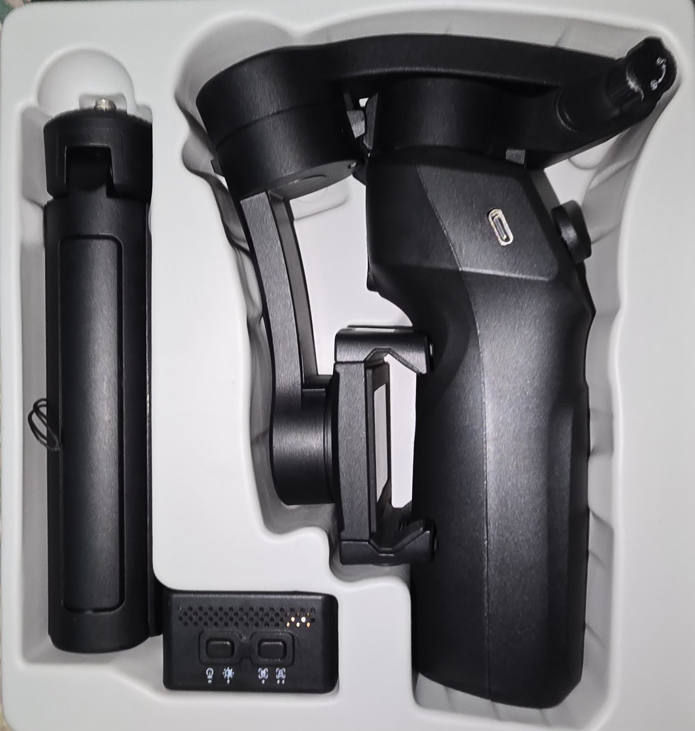 F 11 Pro GIMBAL FOR MOBILE - BEST GIMBAL FOR MOBILE | Ai TRACKING